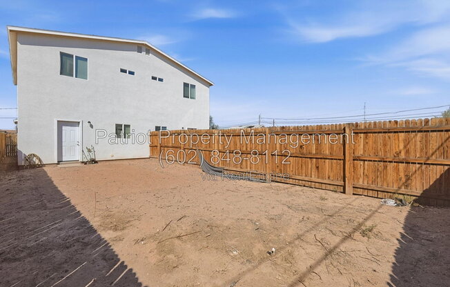 3 beds, 2.5 baths, 1,375 sqft, $2,200, Unit 2