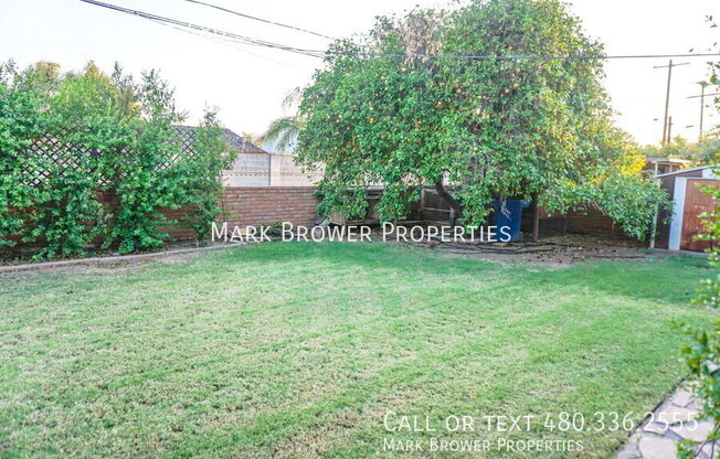 505 E LOMA VIS DR