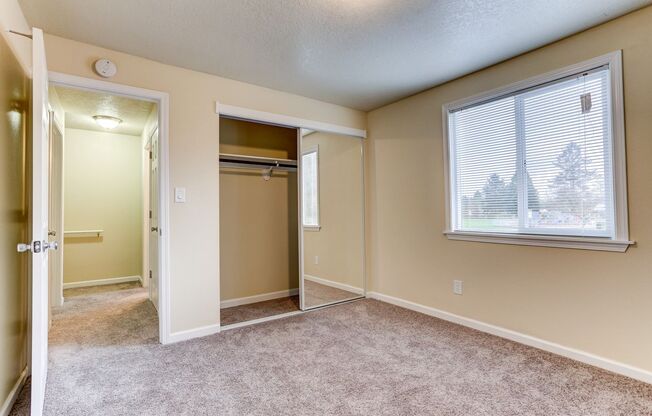 2 beds, 1.5 baths, $1,795, Unit 11785