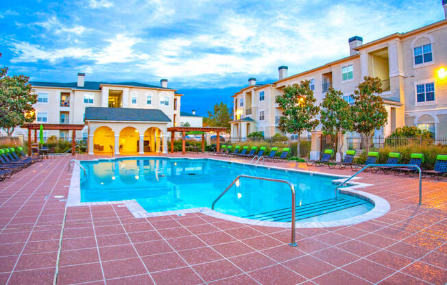 Sparkling pool at Estancia Apartment in Tulsa, Ok!