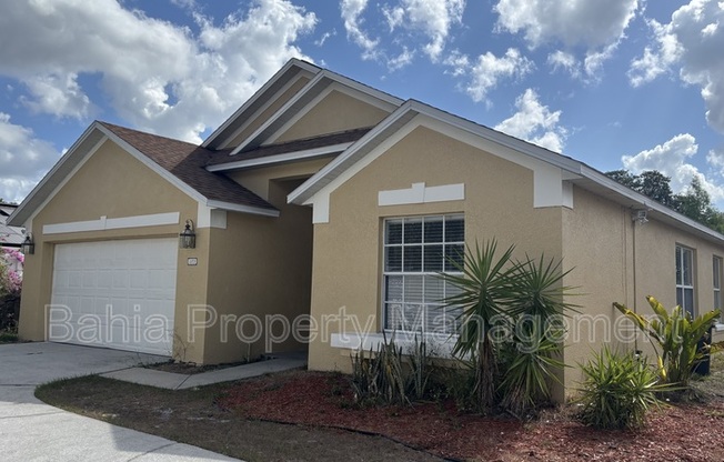 3929 SHAWN CIR