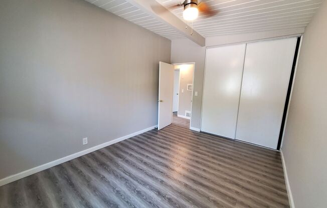 2 beds, 1 bath, $2,195, Unit 14