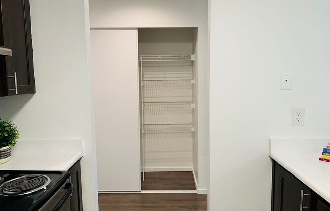 1 bed, 1 bath, 800 sqft, $2,050, Unit 308