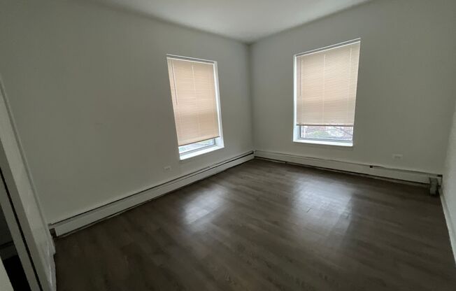 4 beds, 2 baths, $2,500