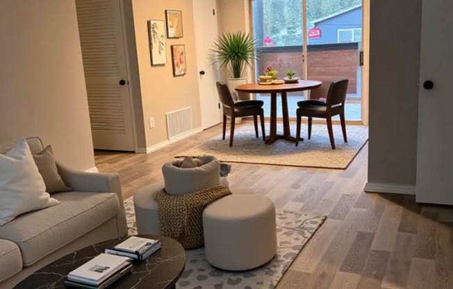 Your Fresh Start This Spring Begins at Skye at East Lake I ☀️