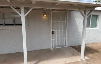 Newly Remodeled 1 Bed1 Bath Close to Phoenix Children Hospital