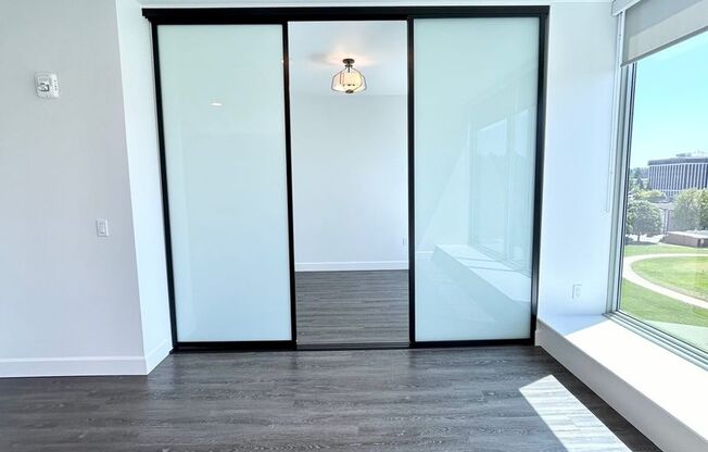 1 bed, 1 bath, 474 sqft, $2,450, Unit 410 5th #609