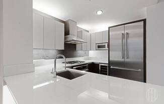 1 bed, 1.5 baths, 999 sqft, $5,999, Unit 1502