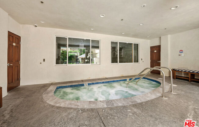 Studio, 1 bath, 407 sqft, $2,600, Unit 225