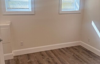 24 ROYCE RD