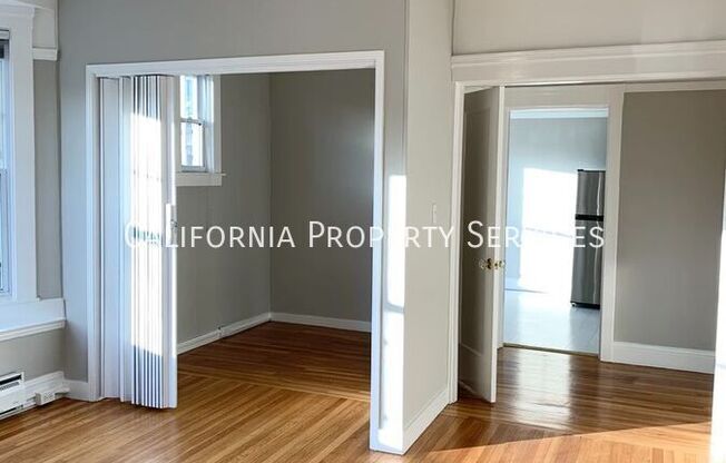 290 ALHAMBRA ST