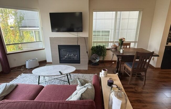 4223 Evanston Apartments