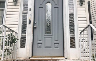 1 BARKER ST