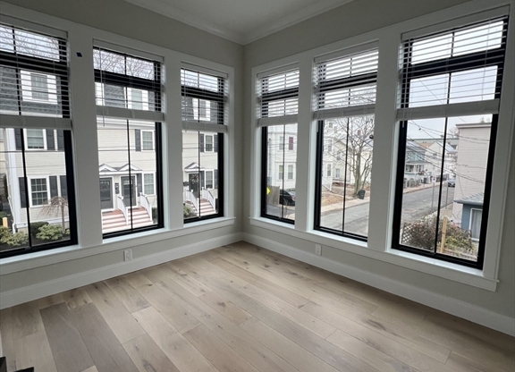 2 beds, 2 baths, 850 sqft, $3,995, Unit 203