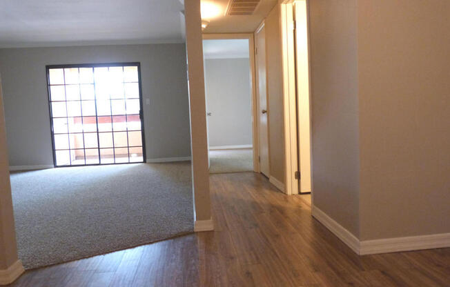 1 bed, 1 bath, $799, Unit # 207