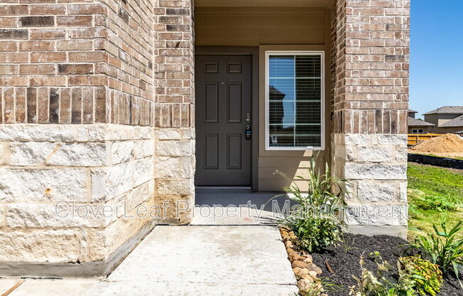 466 ORION DR