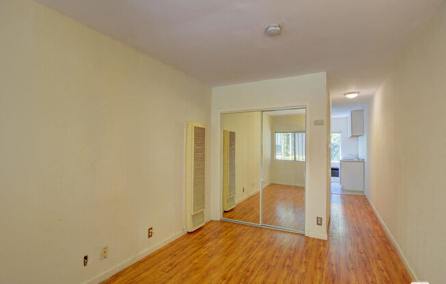 Studio, 1 bath, $1,599, Unit 10