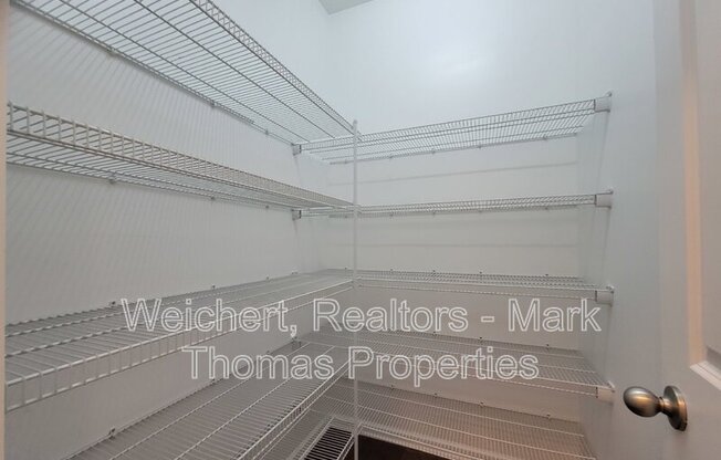 2416 LAMBTON WOOD DR