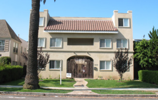 3632 E 2 SAINT LONG BCH