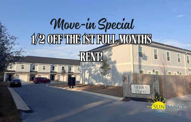 Spacious 2 Story 2 Bedrooms Townhome in Fort Walton Beach!