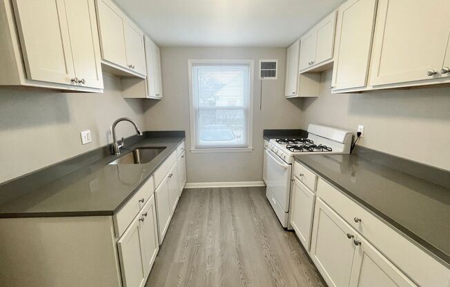8222-8236 O'Connor
