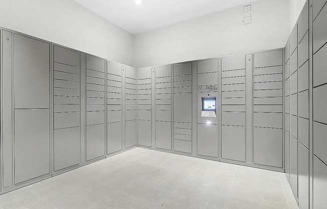 2 beds, 2 baths, $5,382, Unit 9B