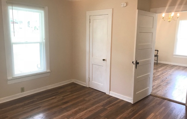 1 bed, 1 bath, $1,000