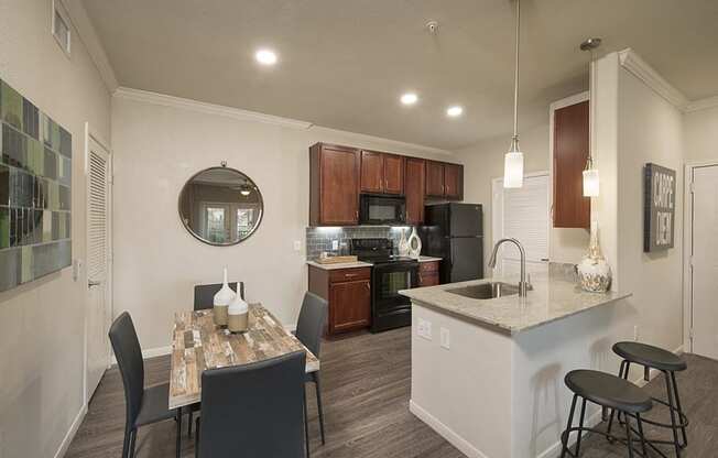 1b kitchen apartments in pearland