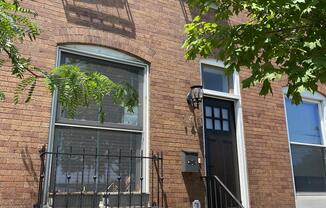 146 N E AVE