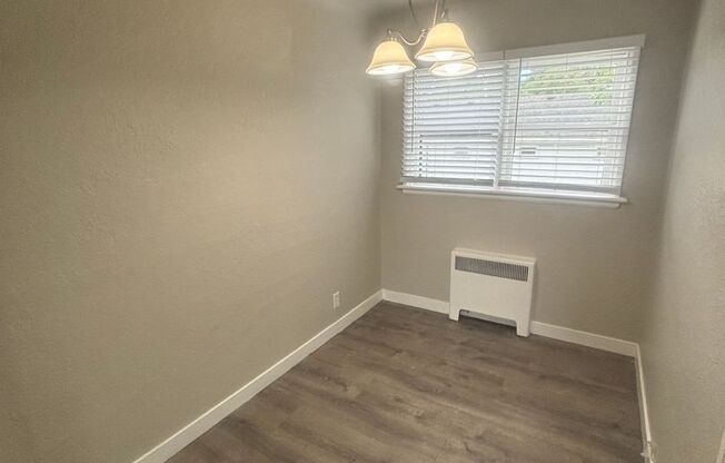 1 bed, 1 bath, 600 sqft, $1,325