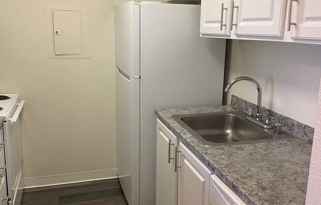 1 bed, 1 bath, 612 sqft, $1,399, Unit 123
