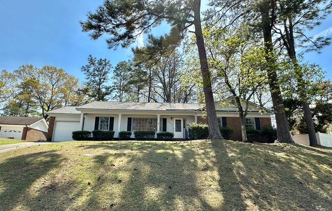 3 Bedroom, 2 Full Bath off S Reilly Rd in a Cul de Sac!