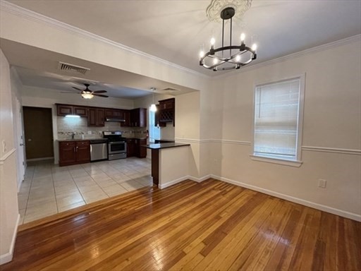 22 HALL PL
