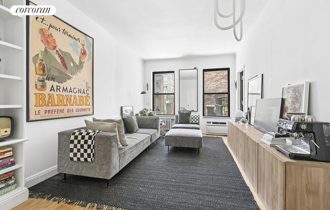 346 LEXINGTON AVE