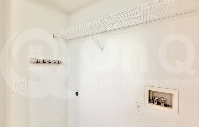 2 beds, 2 baths, 858 sqft, $1,599, Unit 243