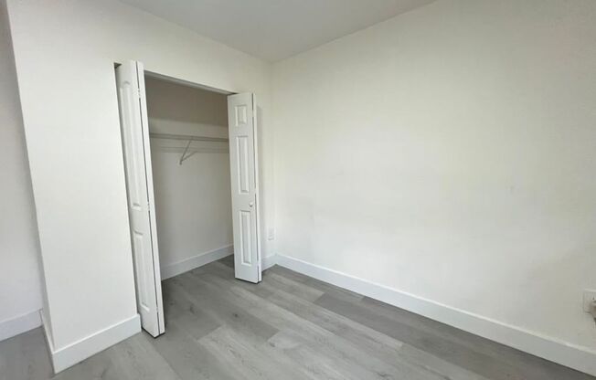 2 beds, 1 bath, 750 sqft, $1,775, Unit 5300-26