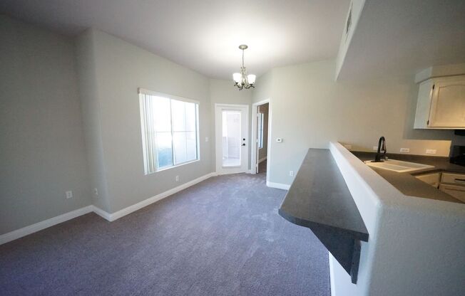 2 beds, 2 baths, $1,495, Unit Bldg #5