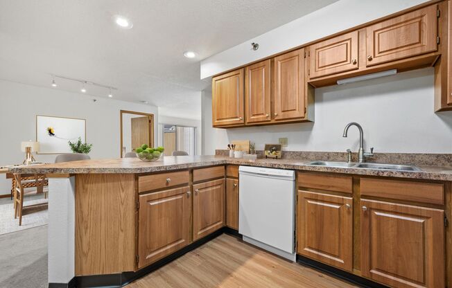 2 beds, 2 baths, 1,250 sqft, $1,765, Unit 202