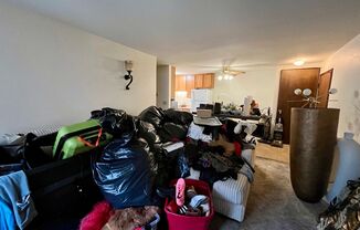 1 bed, 1 bath, $950, Unit 14