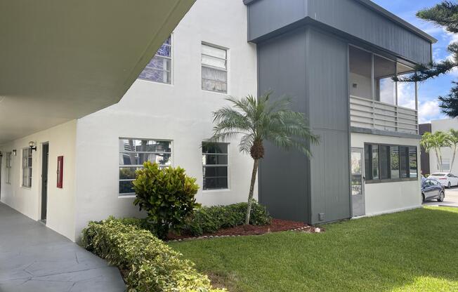 347 NORMANDY LN