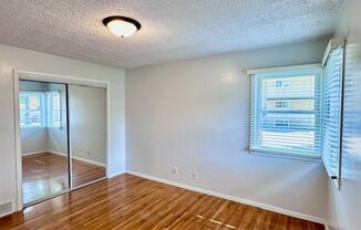 2 beds, 1 bath, $1,095, Unit North Fargo