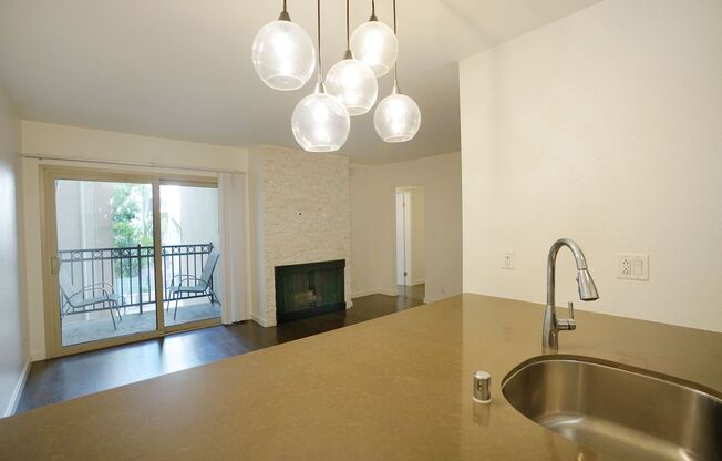 1 bed, 1 bath, $2,750, Unit Unit 304