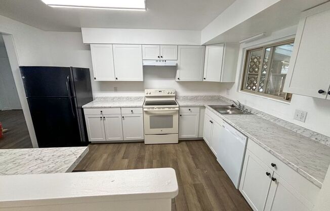 Beautiful 3-Bedroom, 1.5-Bathroom Home with Spacious Backyard in Prime Northglenn Location