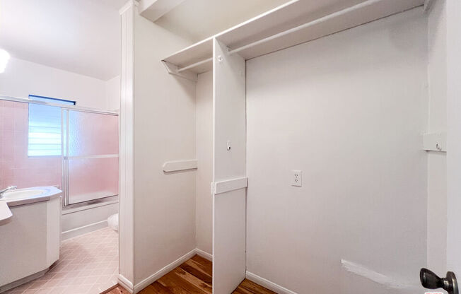 Studio, 1 bath, $1,750, Unit 37C