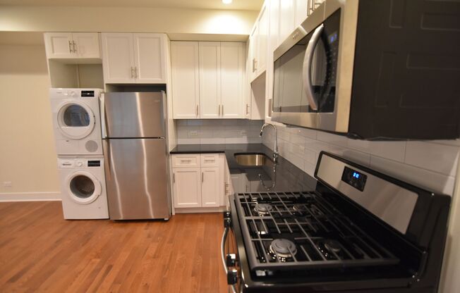 3230-3238 N. CLARK