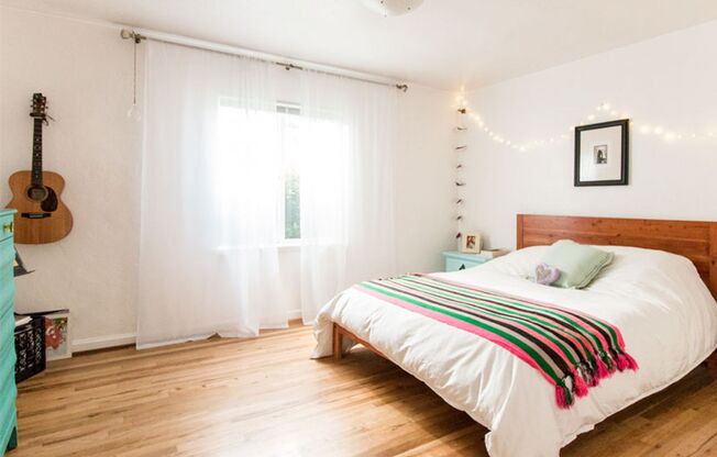 Rich, 1950's Styling with Updated Conveniences - Excellent Forest Park Location