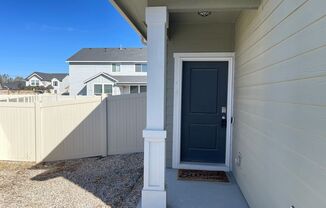 3 beds, 2 baths, $2,095