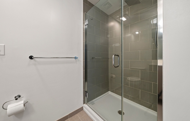 1 bed, 1 bath, 662 sqft, $3,200, Unit 403