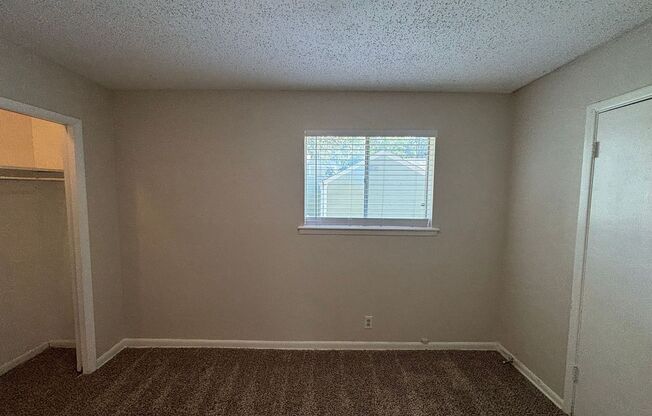 2 beds, 1 bath, 826 sqft, $950, Unit 1619