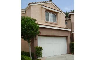 Gorgeous 3 Bd, 2/5 Ba Scripps Ranch Home with Garage and A/C Available!